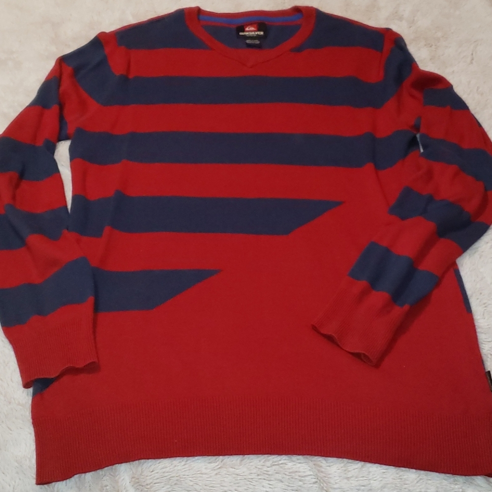 Quiksilver v-neck sweater